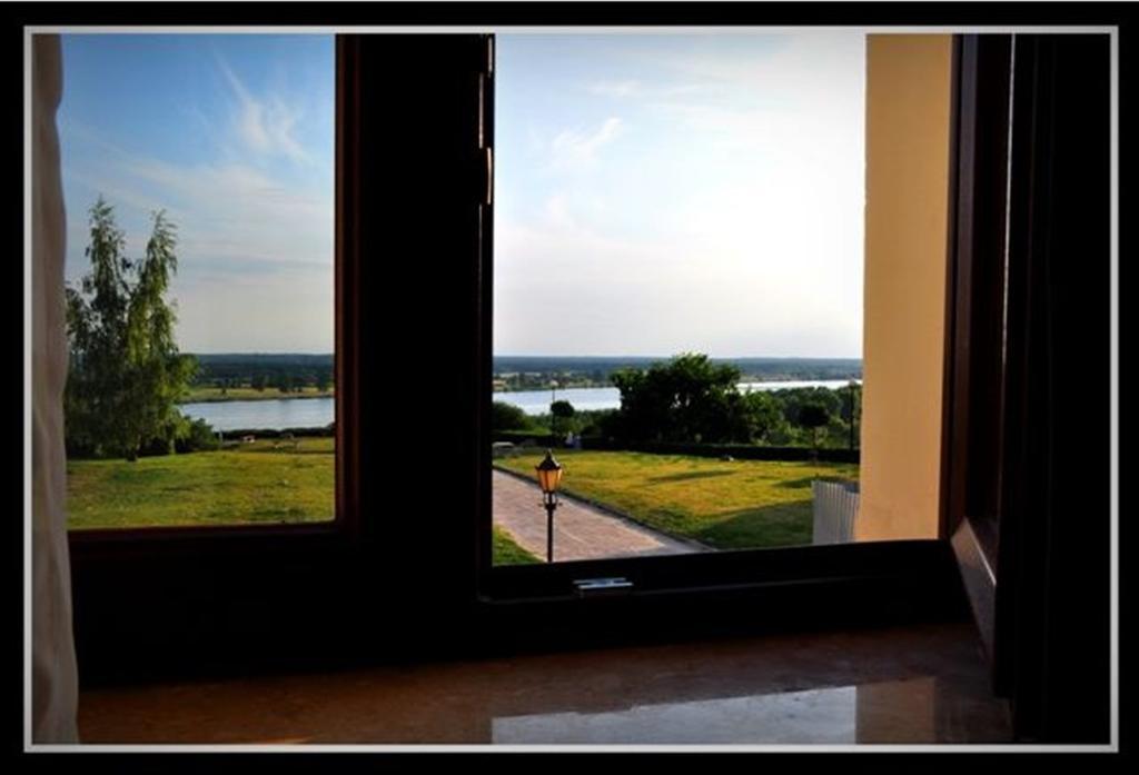 Hotel Willa Adriana ปวอตสก์ ภายนอก รูปภาพ