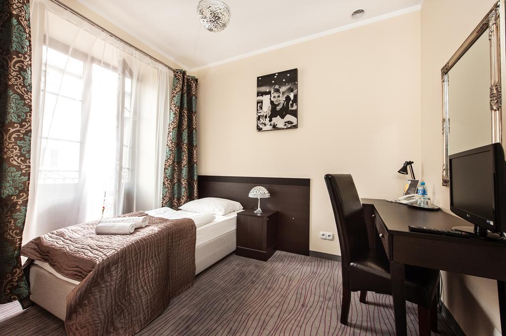 Hotel Willa Adriana ปวอตสก์ ห้อง รูปภาพ