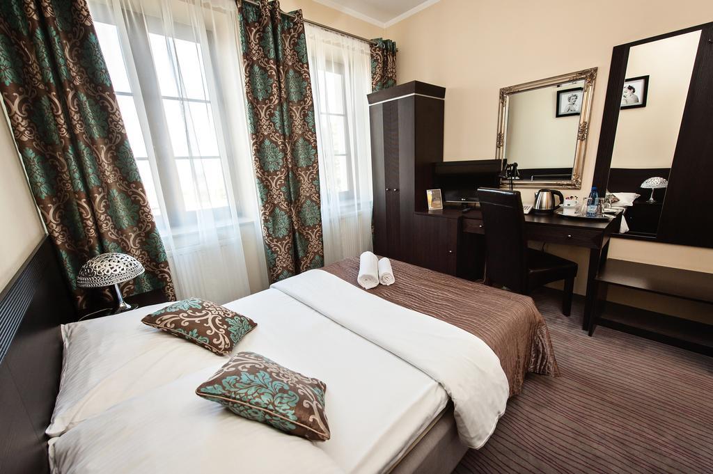 Hotel Willa Adriana ปวอตสก์ ห้อง รูปภาพ